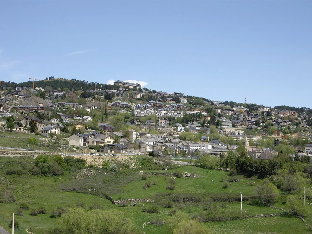 Font Romeu, France. Photo: Florent Pécassou (CC BY-SA 3.0); resized and converted to WebP.