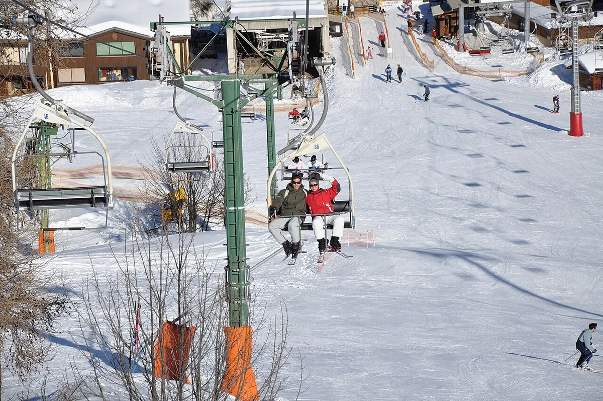 Le Seignus, France. Photo: Alpes de Haute Provence (CC BY 2.0); resized and converted to WebP.