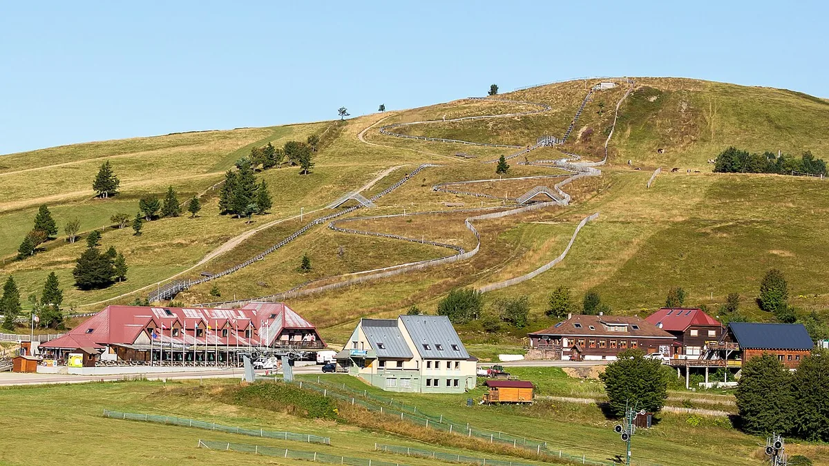 Markstein, France. Photo: Raimond Spekking (CC BY-SA 4.0); resized and converted to WebP.